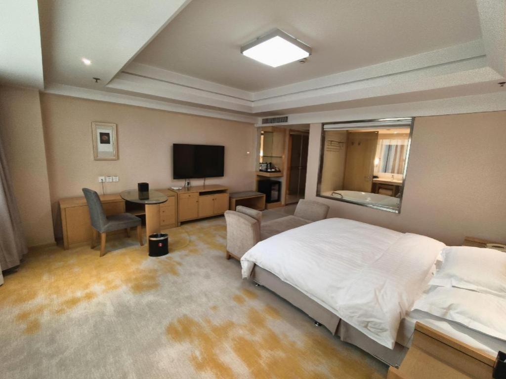 Ramada Plaza Shenyang Citycenter Exterior photo