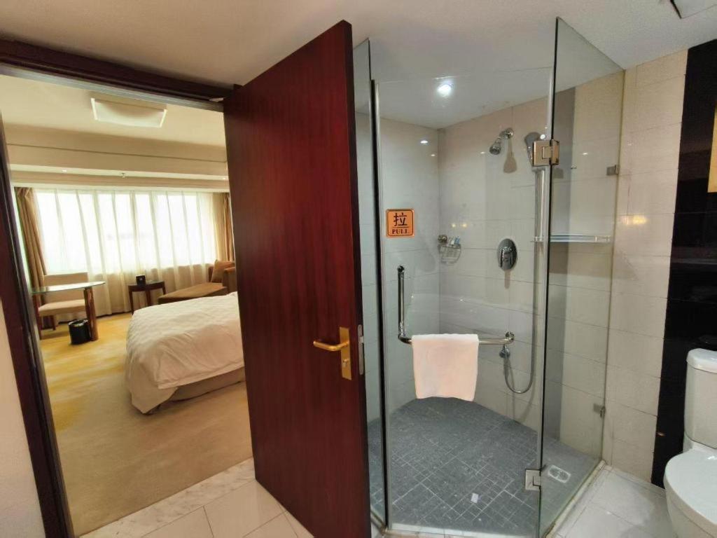 Ramada Plaza Shenyang Citycenter Exterior photo