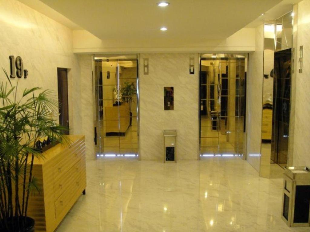 Ramada Plaza Shenyang Citycenter Exterior photo